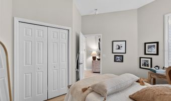 210 LATITUDE Pl, Apollo Beach, FL 33572