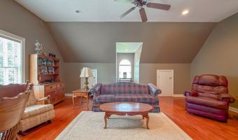 501 River Oaks Dr, Bainbridge, GA 39817