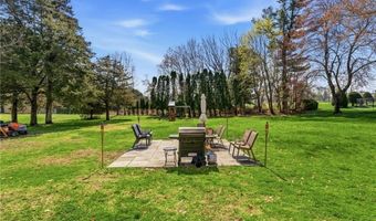 230 School St, Lincoln, RI 02865