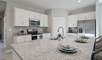 3314 Weston Manor Dr, Alva, FL 33920