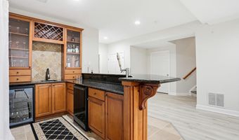 16502 HARBOUR TOWN Dr, Ashton, MD 20861
