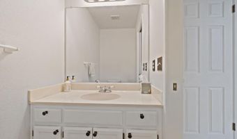 1520 Cabernet Cir, Santa Rosa, CA 95403
