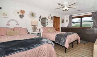 30824 Olde Hawkeye, Dyersville, IA 52040