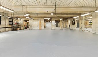 22 Field St, Cranston, RI 02920