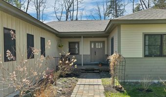 4 Colton Ln, Center Harbor, NH 03226