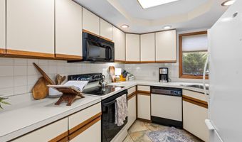 182 Pinnacle Rd 6, Campton, NH 03285