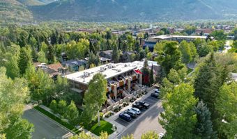 100 E Cooper Ave 4, Aspen, CO 81611