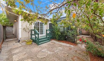 538 Clubhouse Dr, Aptos, CA 95003