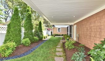 105 CHICAGO St, Dewey Beach, DE 19971