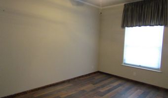 1401 W Bowman Dr, Artesia, NM 88210