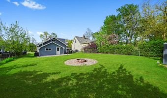 26427 W Prospect Ave, Antioch, IL 60002