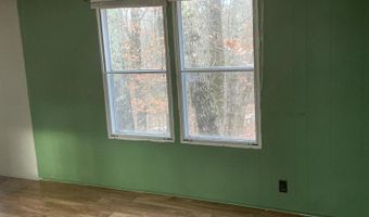 26 Lees Ct, Augusta, ME 04330