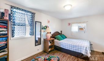 121 7th Ave S A & B, Buhl, ID 83316