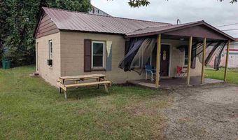 128 Durant St, Bishopville, SC 29010