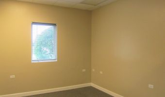 280 Stonegate Rd 280, Algonquin, IL 60102