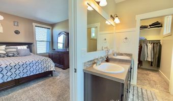 11127 Waterpoint Dr, Allendale, MI 49401