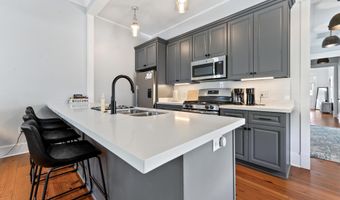 307 Saint George St, Bay St. Louis, MS 39520