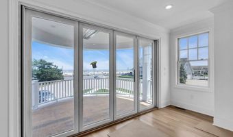 102 2nd Ave 5, Belmar, NJ 07719