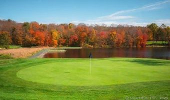 147 Middle River Rd, Danbury, CT 06811