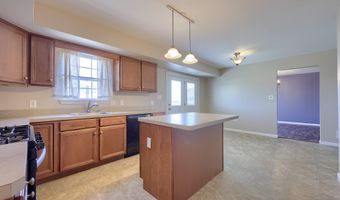 504 LONGVIEW Dr, Reading, PA 19608
