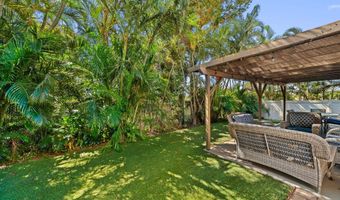 214 Kauhaa St, Kihei, HI 96753