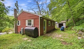 48 E Shore Dr, Alloway, NJ 07462