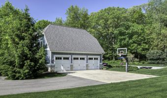 3011 Mela Via Ct NE, Ada, MI 49301