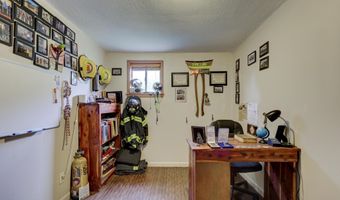 2205 Lincoln Ave, Baxter Springs, KS 66713