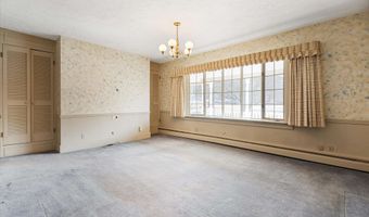 33 Bunker Hill Rd, Auburn, NH 03032