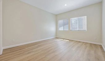 1135 E 3rd Ave, Escondido, CA 92025