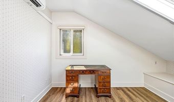 97 Harrison Ave P1, Newport, RI 02840