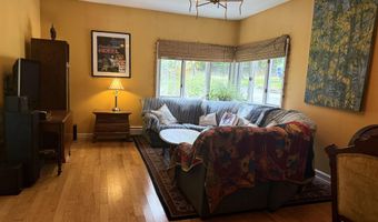 204 Meetinghouse Ln, Brattleboro, VT 05301