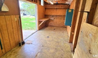 64 4th St, Bristol, CT 06010