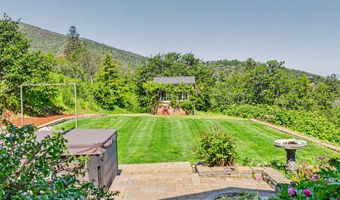 1678 Ashland Mine Rd, Ashland, OR 97520