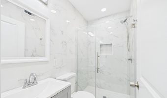 1958 ASHLEY St A, Philadelphia, PA 19138