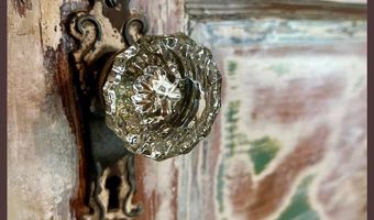 202 Bates St, Batesville, MS 38606