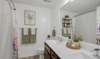 15174 Emory Cir, Apple Valley, MN 55124