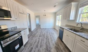 838 Lockett Station Rd, Albany, GA 31707