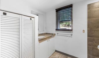 522 Niau St, Kahului, HI 96732
