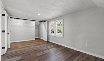 1119 N RICHMOND St, Appleton, WI 54911