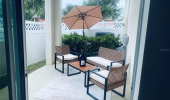 724 WINTERSIDE Dr, Apollo Beach, FL 33572