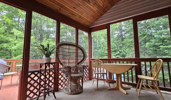 13 N Shore Dr, Barnstead, NH 03225