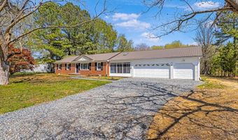 2475 W DENNEYS Rd, Dover, DE 19904