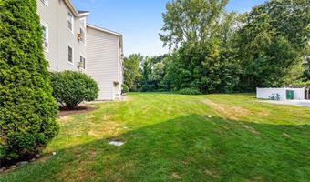 200 Woodlawn Ave 317, North Providence, RI 02904