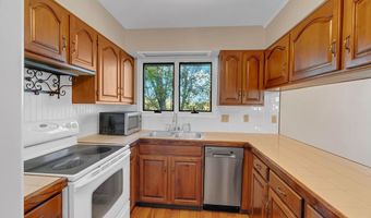 956 Maiden St, Abingdon, VA 24210