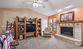 405 D Ave, Atkins, IA 52206