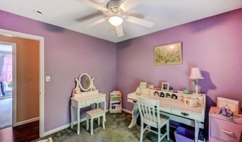 128 Embill Dr, Blakeslee, PA 18610