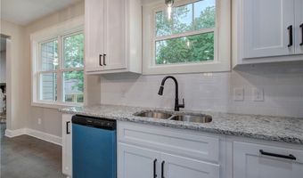 13 Barnsley Ct, Adairsville, GA 30103