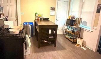 284 E 2, Boston, MA 02127