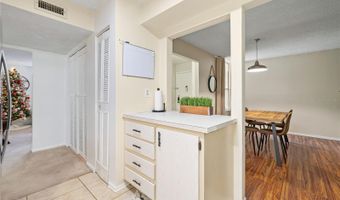 504 ORANGE Dr 11, Altamonte Springs, FL 32701